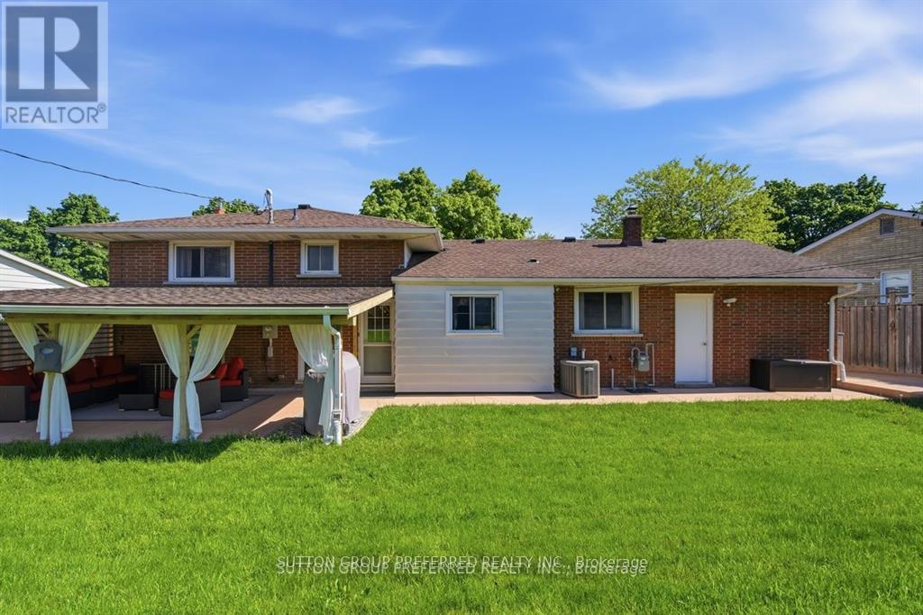 27 STORMONT DRIVE - 41