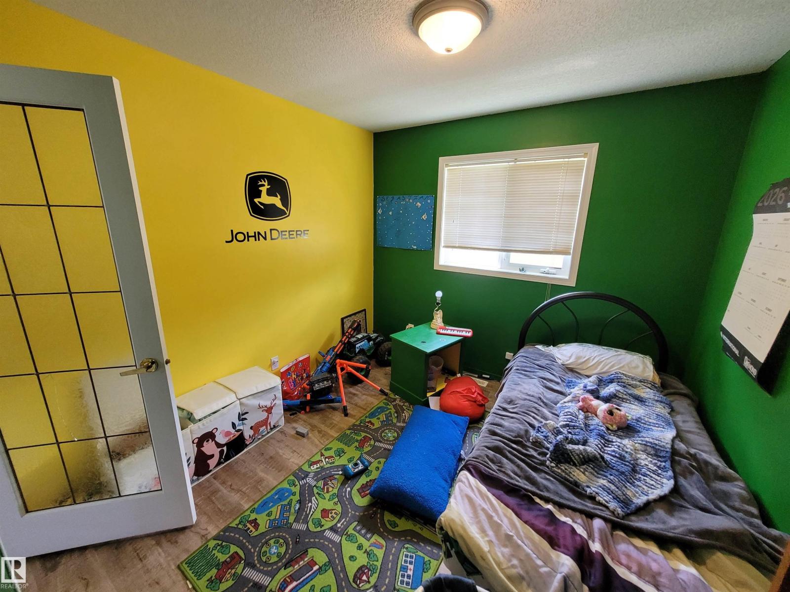 674036 RGE ROAD 193 - 18