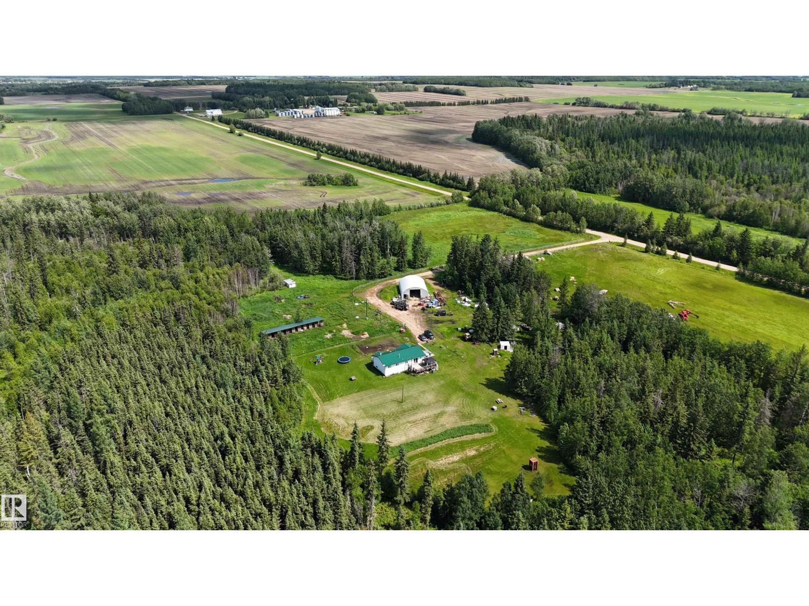 674036 RGE ROAD 193 - 5