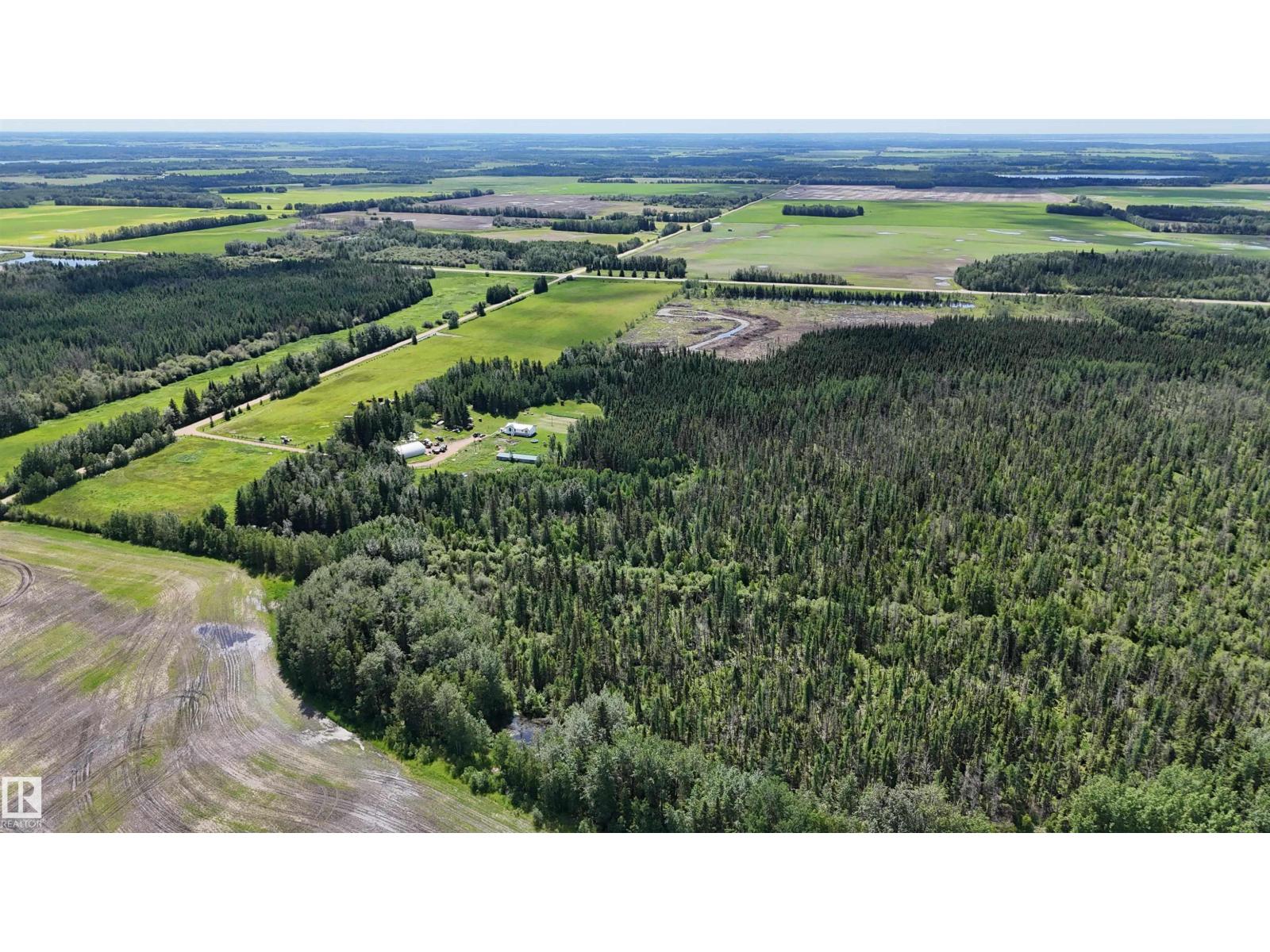 674036 RGE ROAD 193 - 7