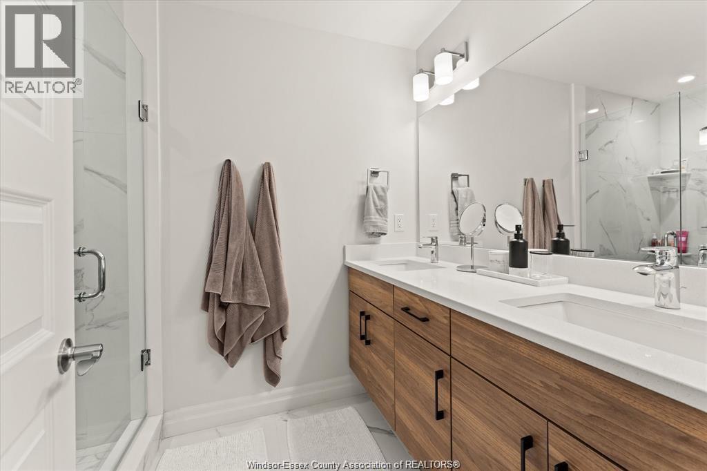 735 BROWNSTONE ROAD - 37