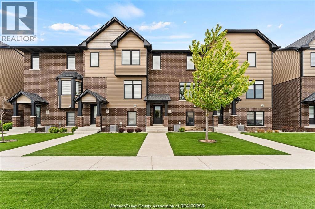 735 BROWNSTONE ROAD - 46