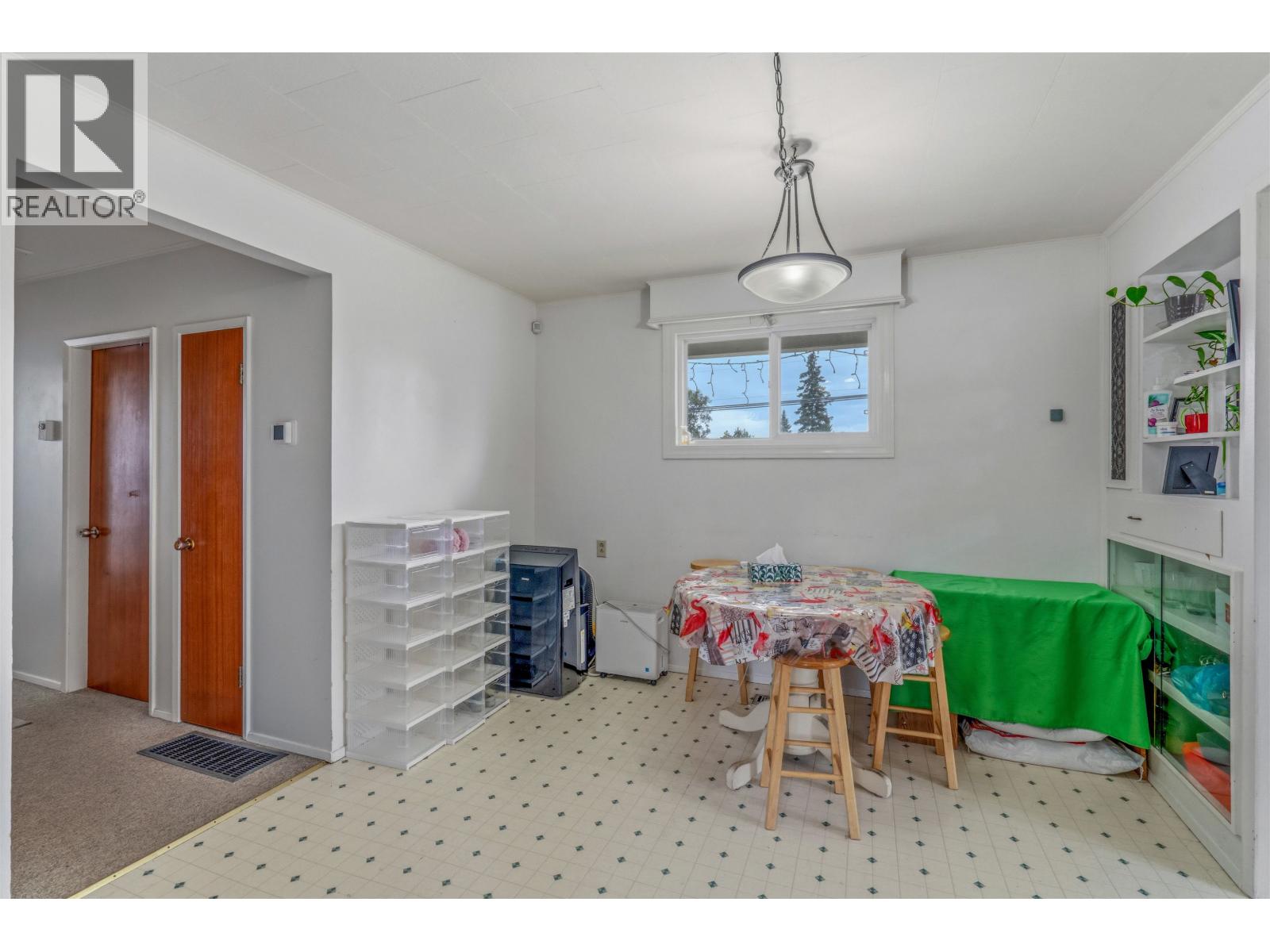 990 GILLETT STREET - 16