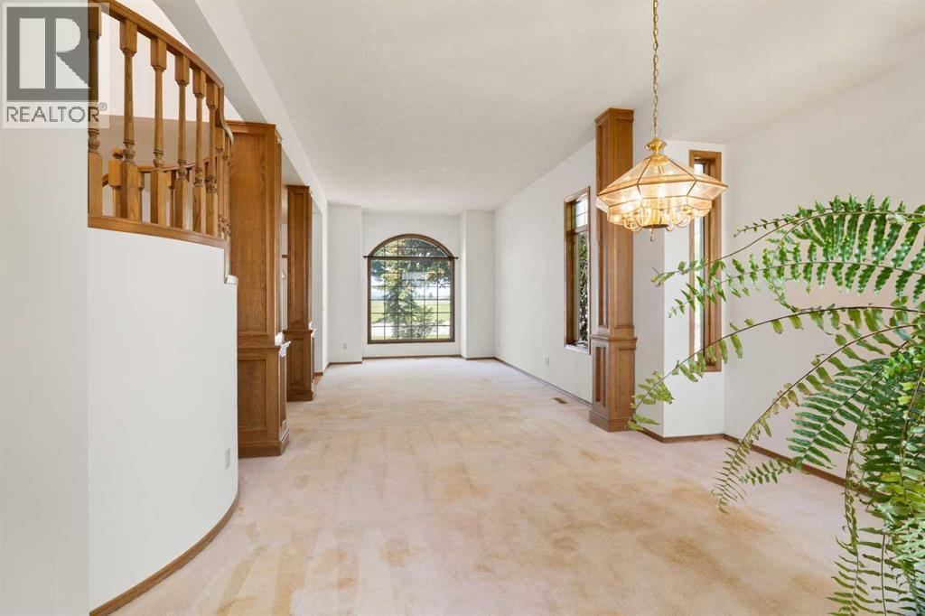 210 McKinnon Drive — photo 12