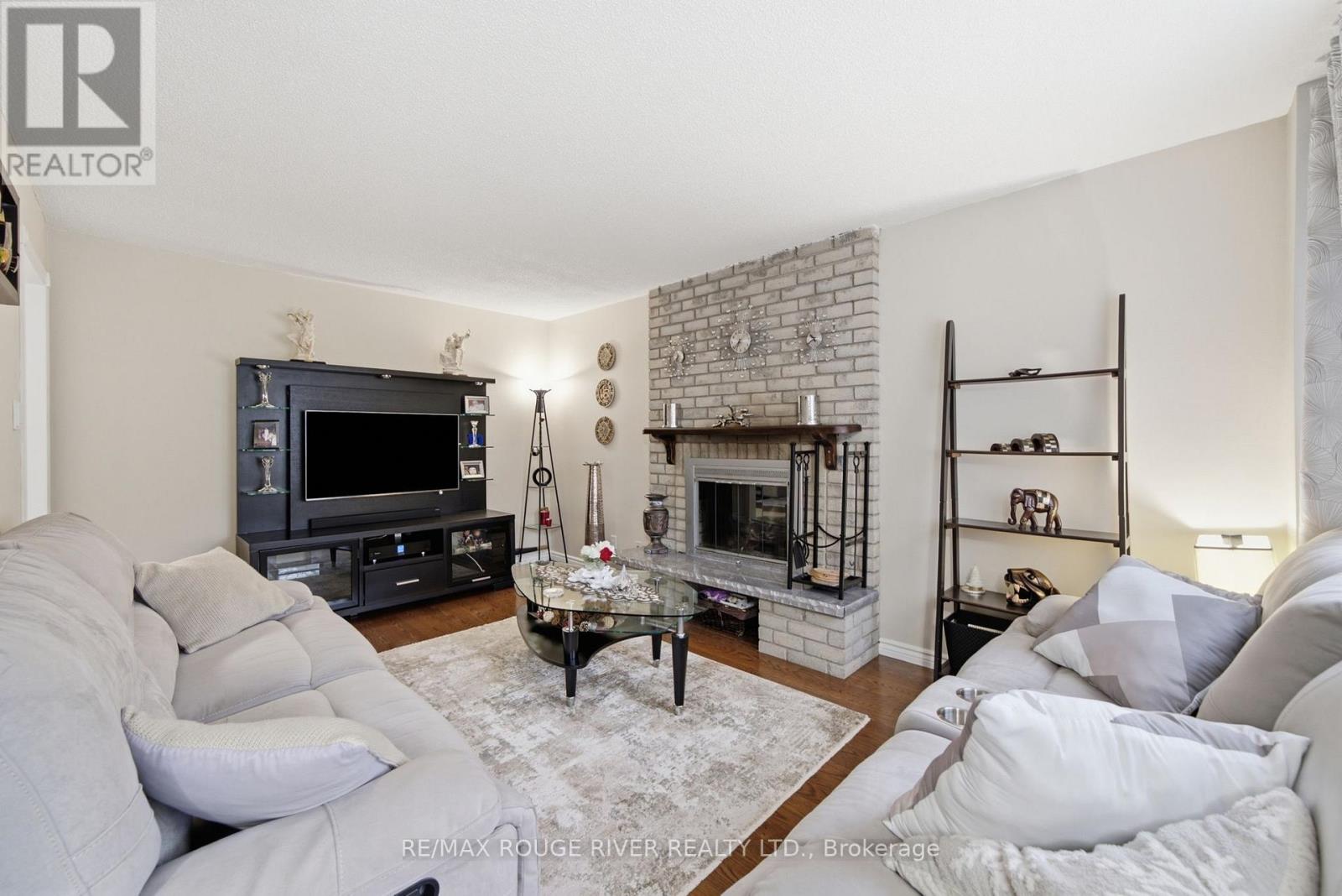 561 CATTAIL COURT - 18