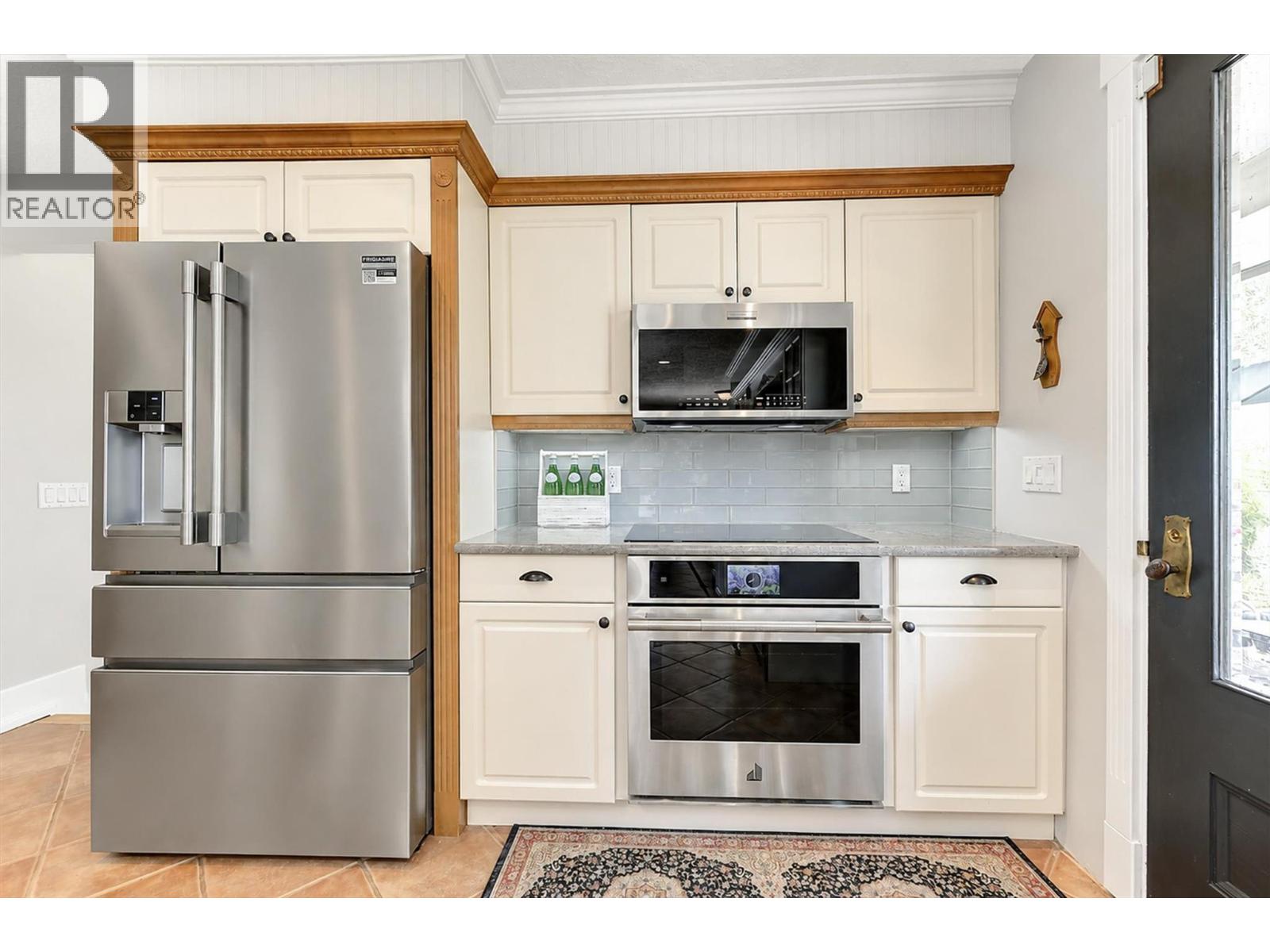 895 Coldwater Road - 22