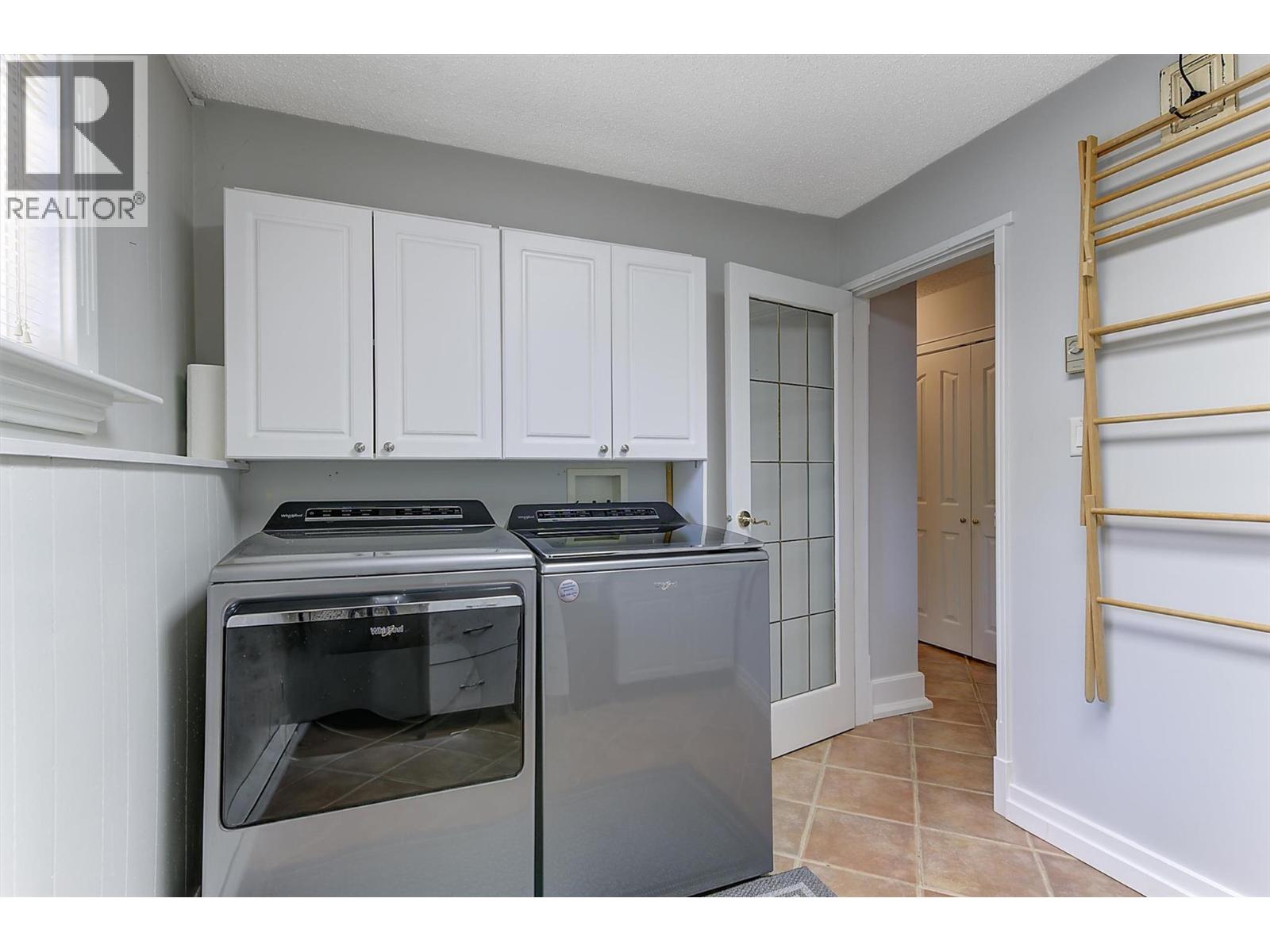 895 Coldwater Road - 52