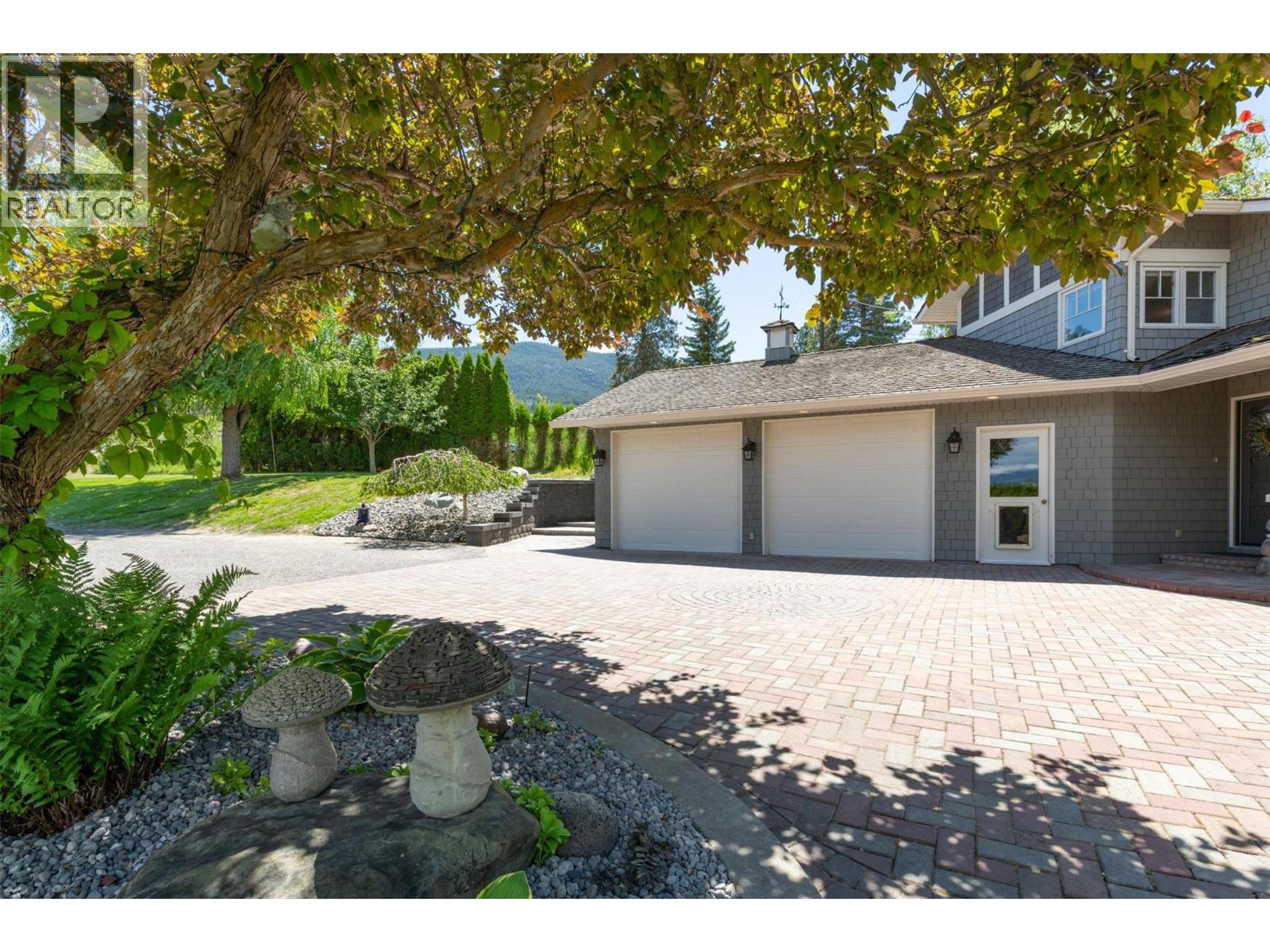 895 Coldwater Road - 10