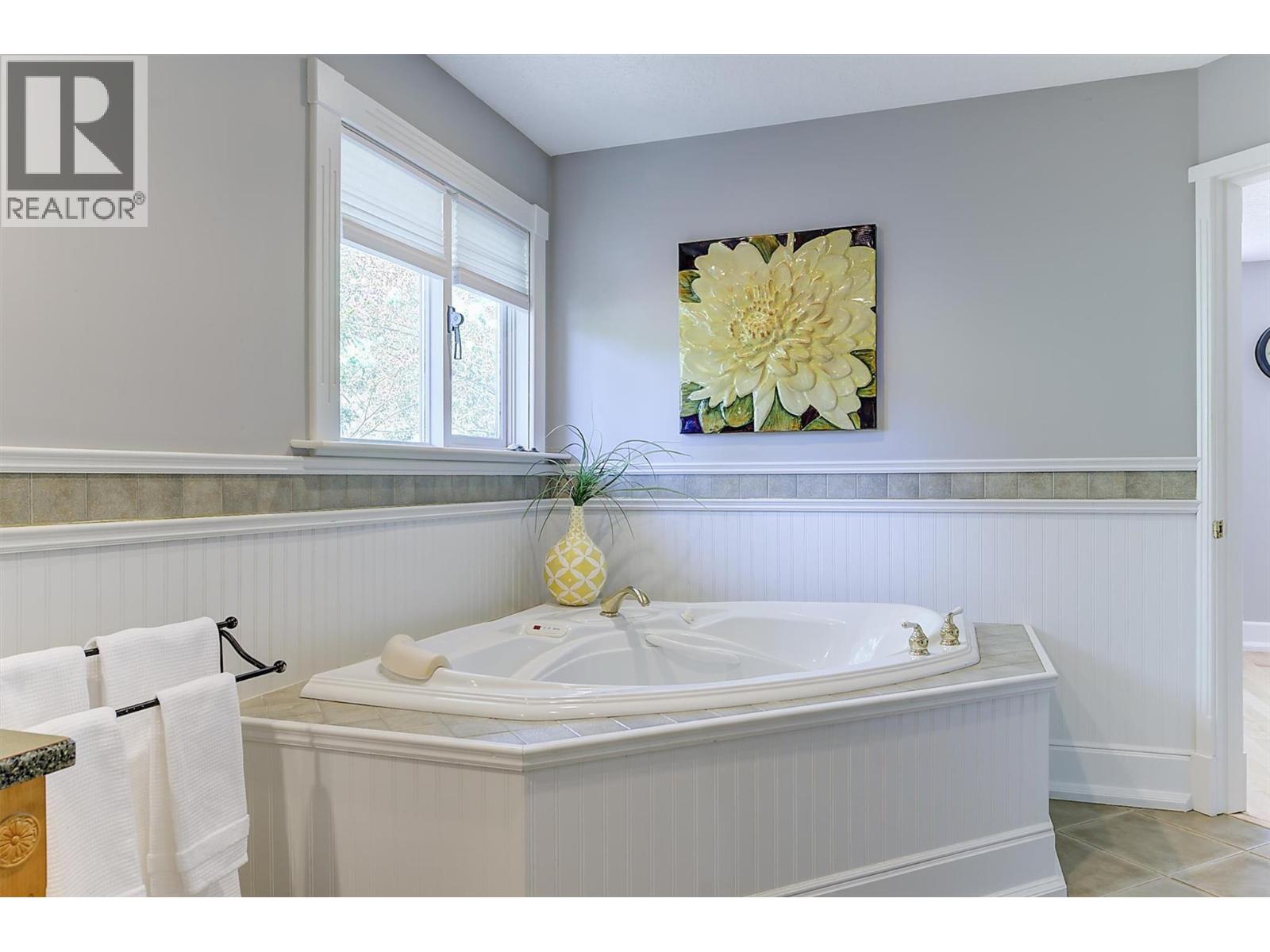 895 Coldwater Road - 39