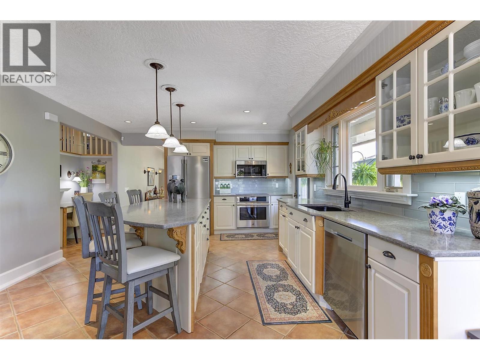 895 Coldwater Road - 20