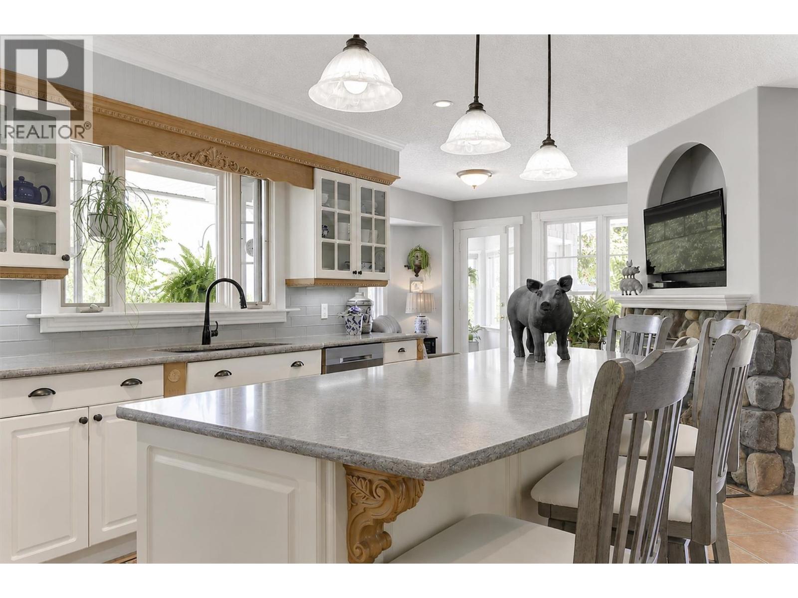 895 Coldwater Road - 24