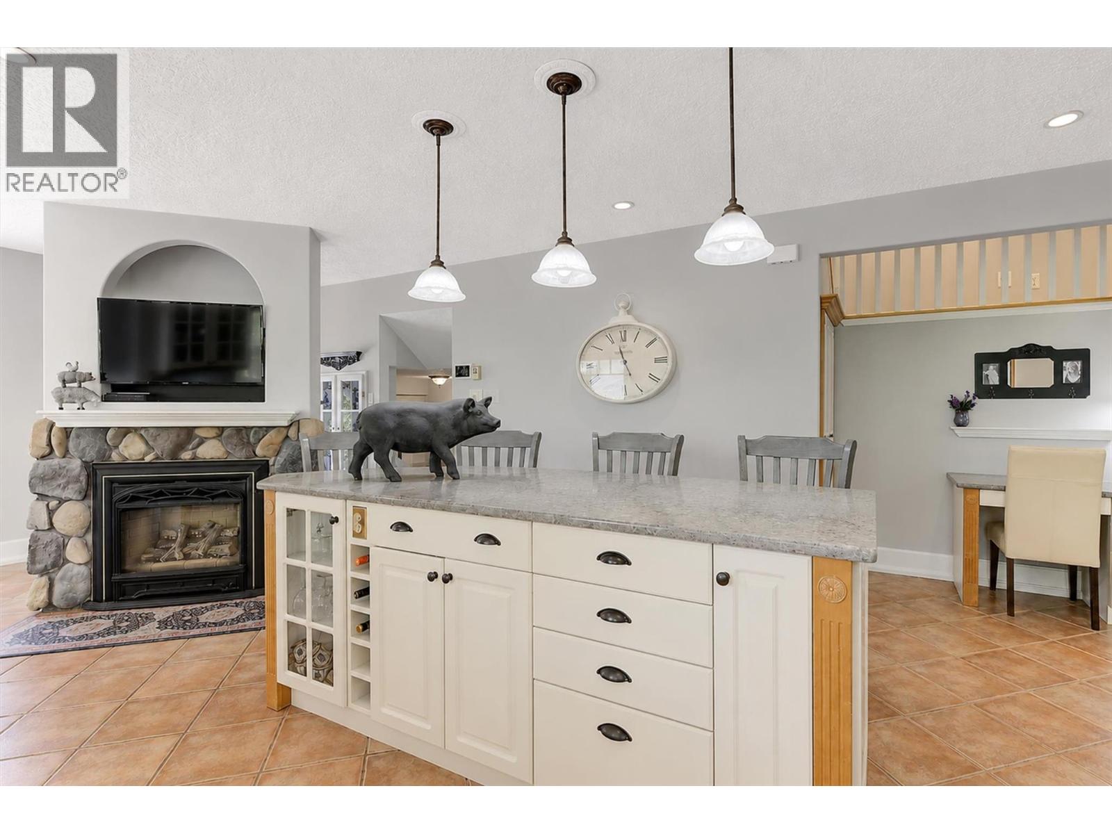 895 Coldwater Road - 23