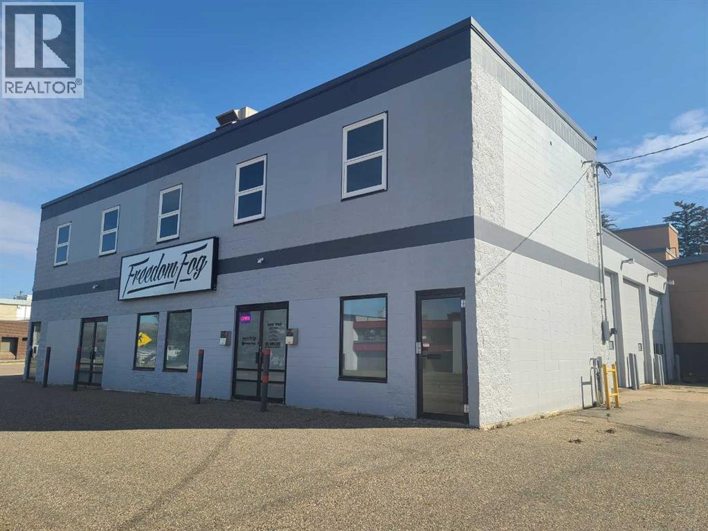 9801 97 Avenue, Peace River — photo 2