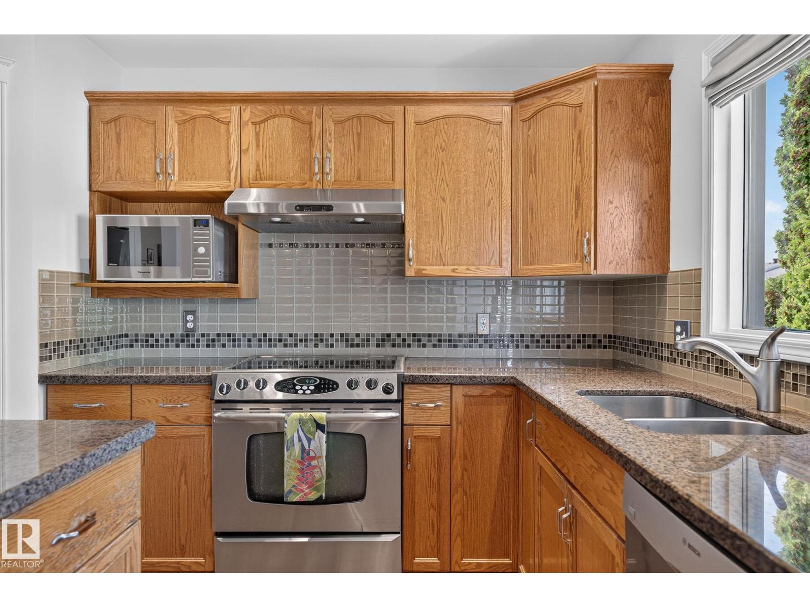 5939 157 AV NW - 15