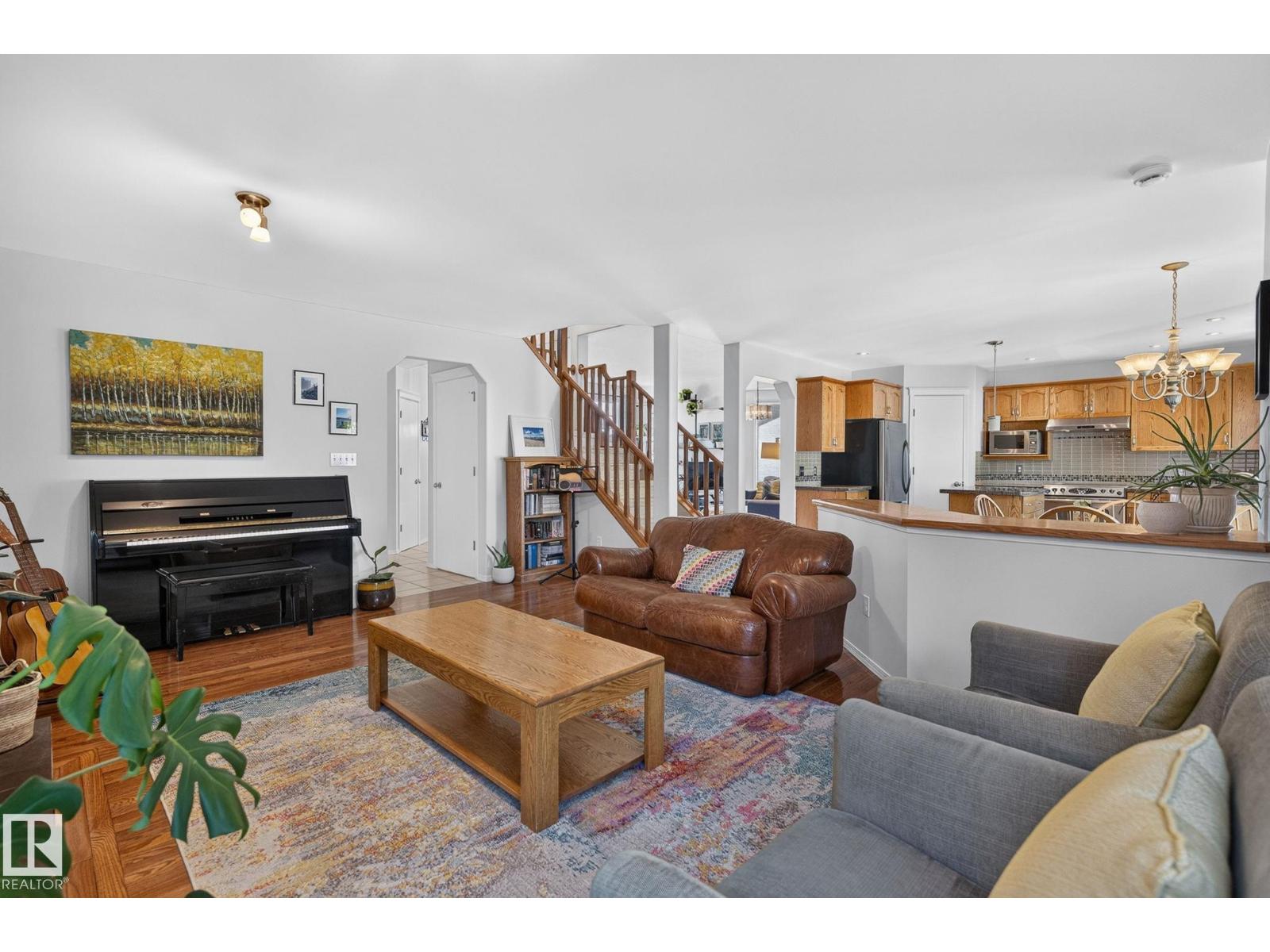 5939 157 AV NW - 26