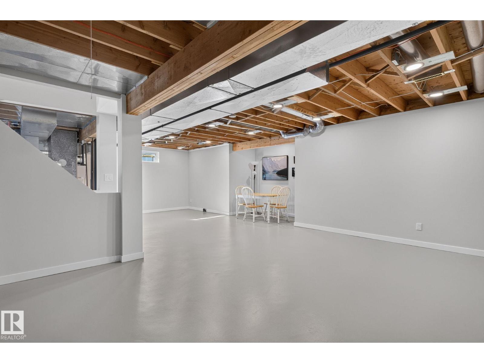 5939 157 AV NW - 50