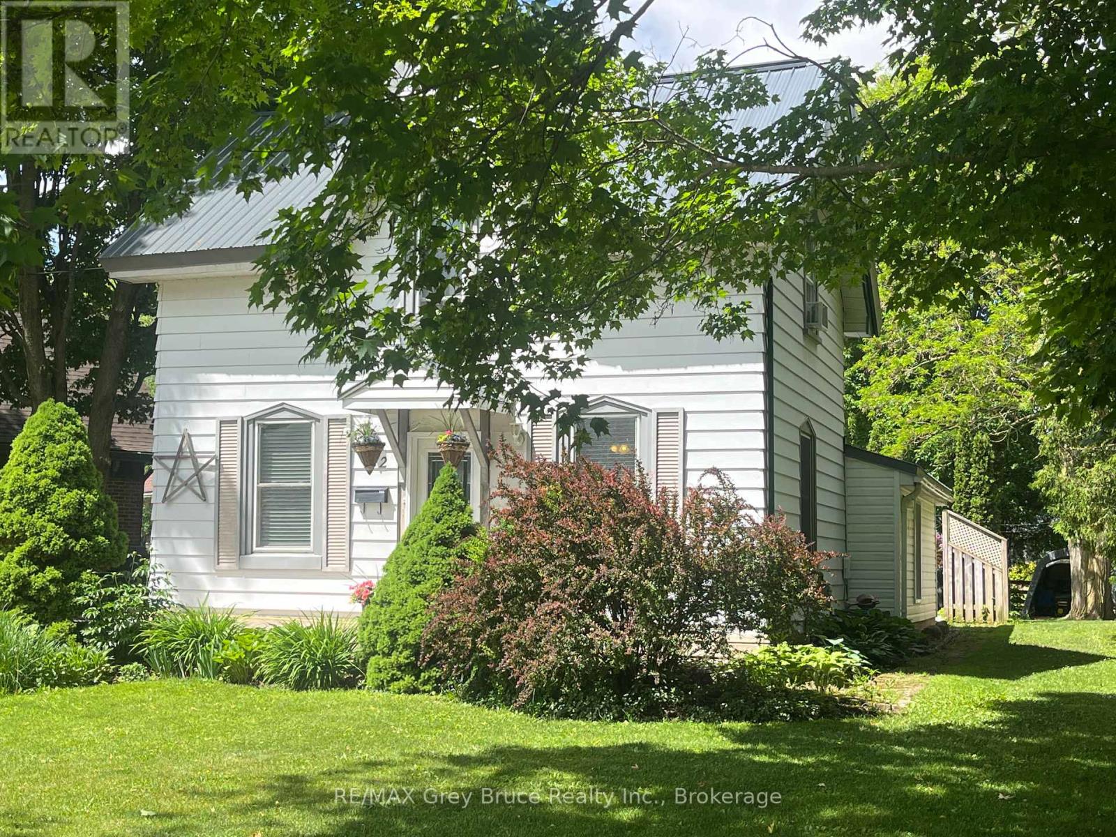 212 YONGE STREET S - 30