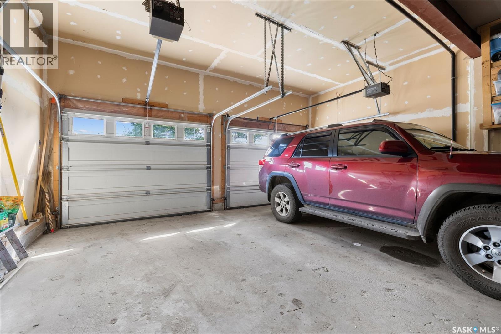 5516 Leibel CRESCENT - 48