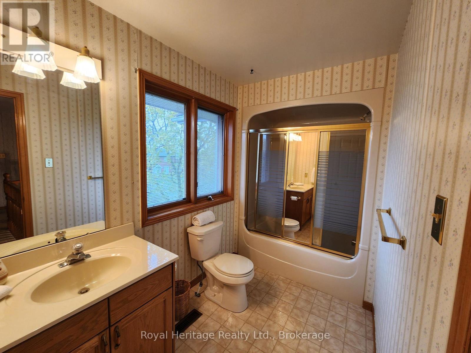 1534 SCOLLARD CRESCENT - 23