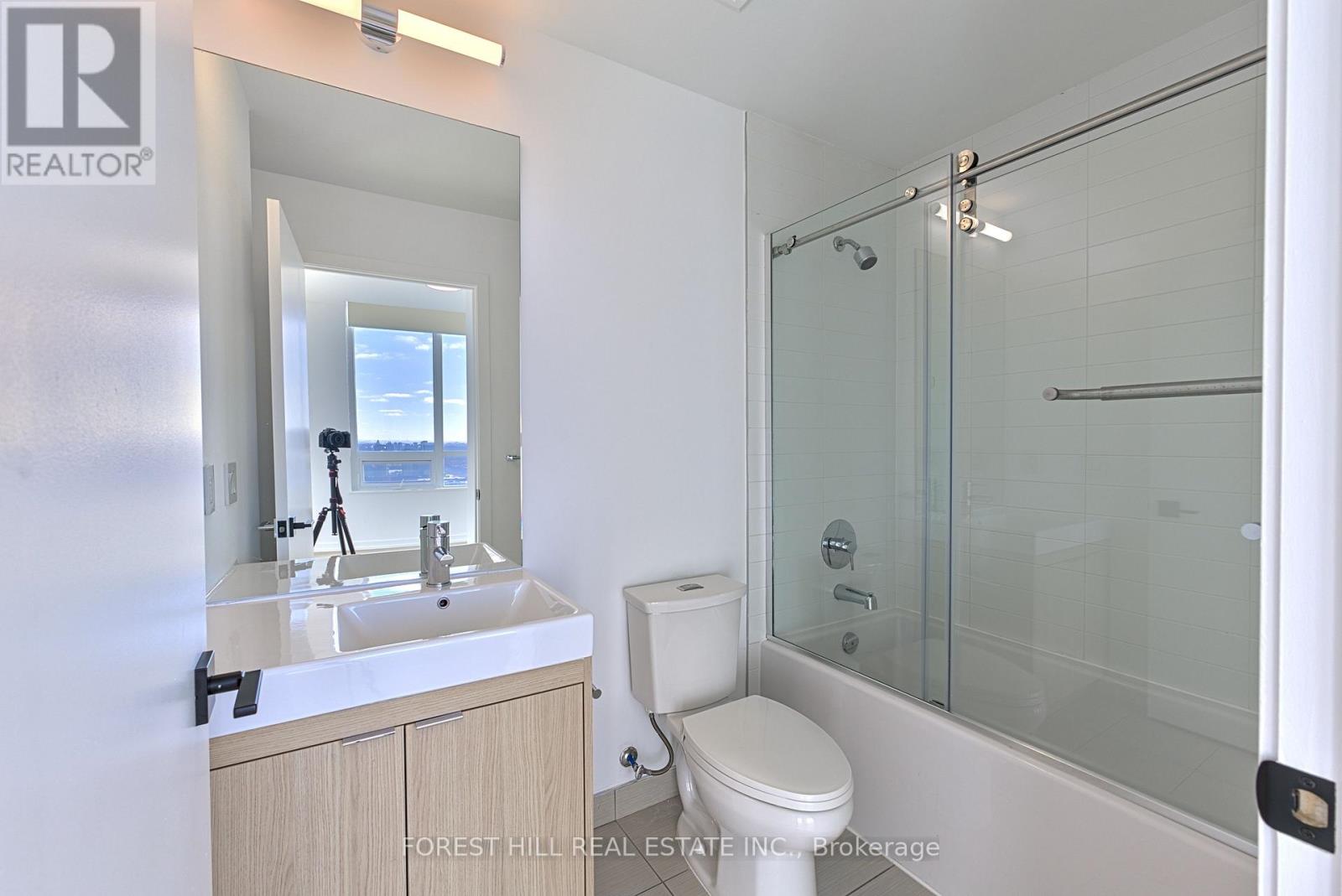 #3506 70 FOREST MANOR ROAD - 9