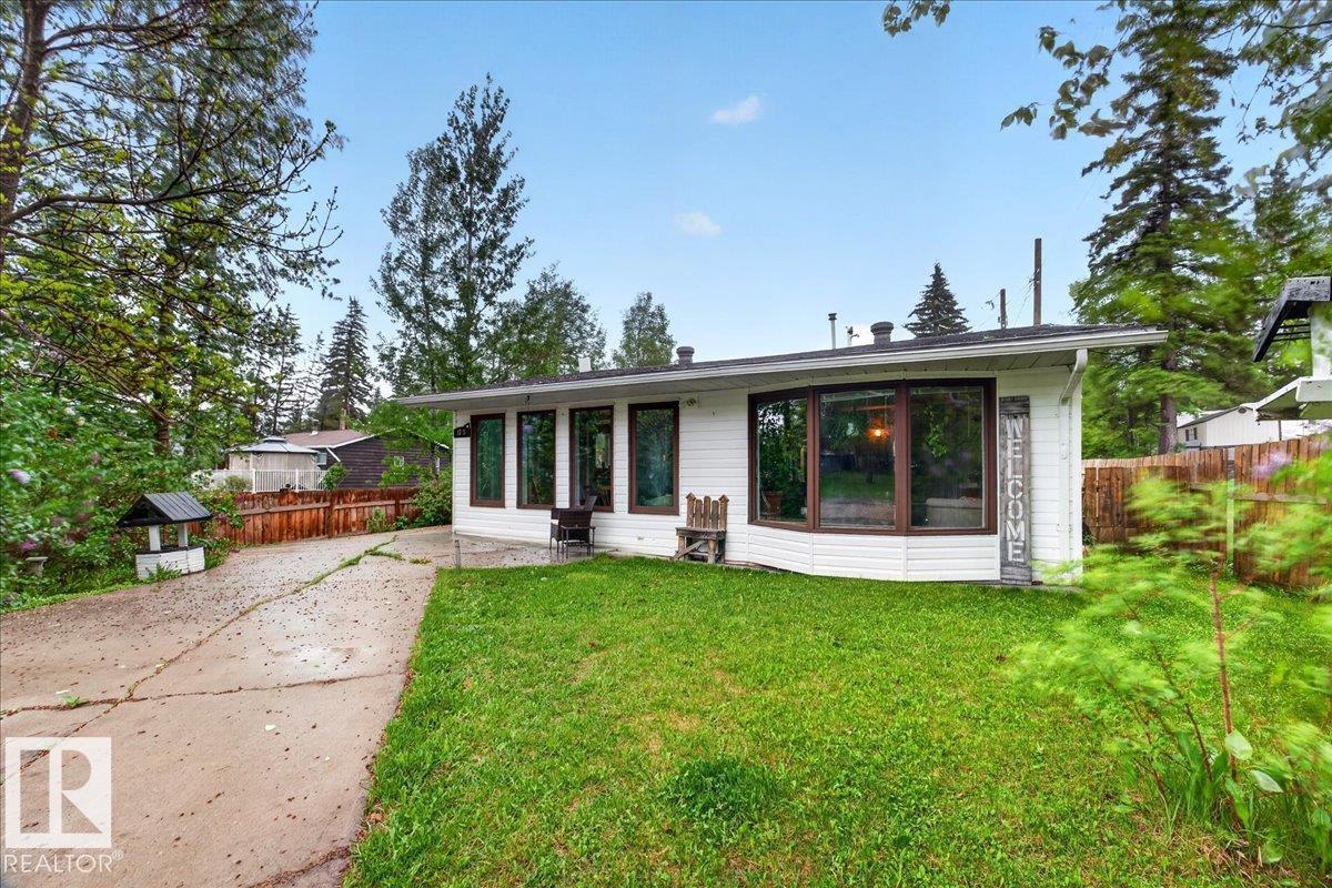 1311 Park CR - 1