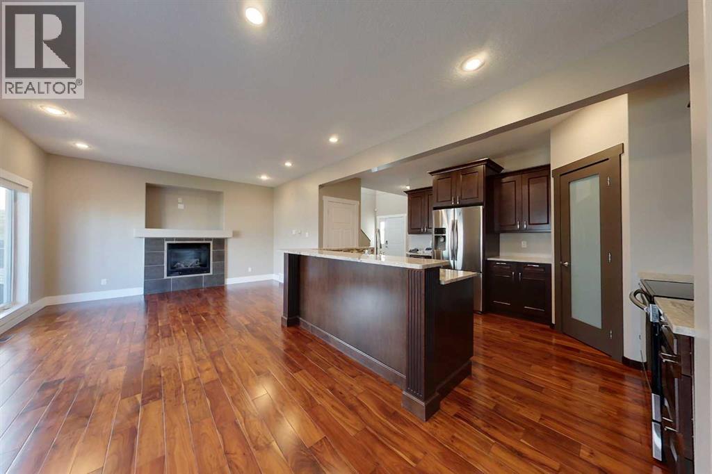 612 8 Avenue SW — photo 8