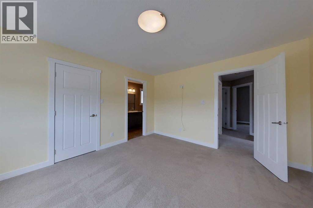612 8 Avenue SW — photo 11