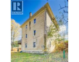 3506 Huron Road, Haysville, ON N3A3C4 Photo 37