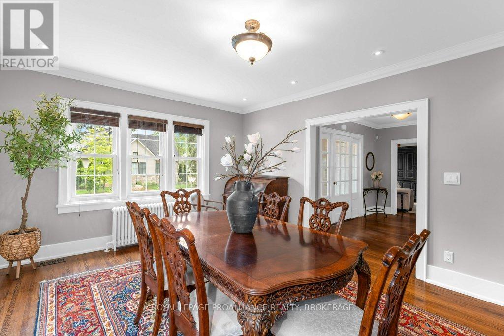 609 EARL STREET - 16