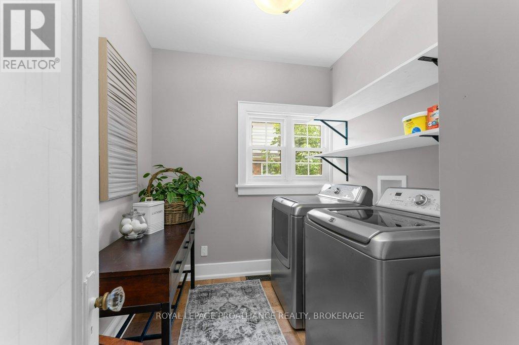 609 EARL STREET - 18