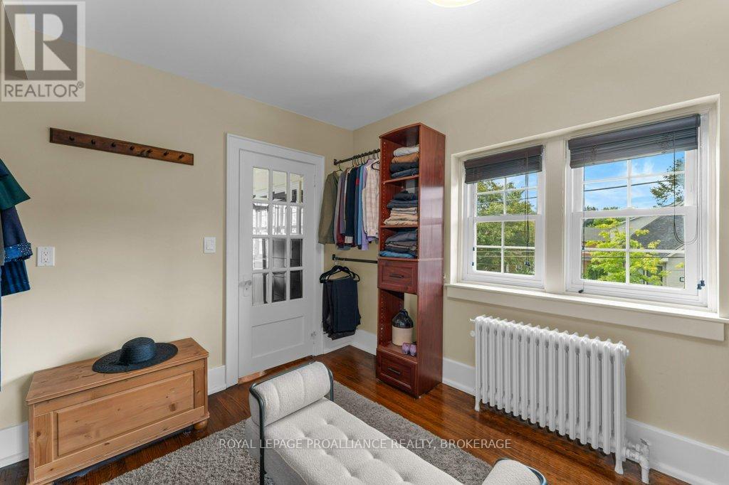 609 EARL STREET - 23