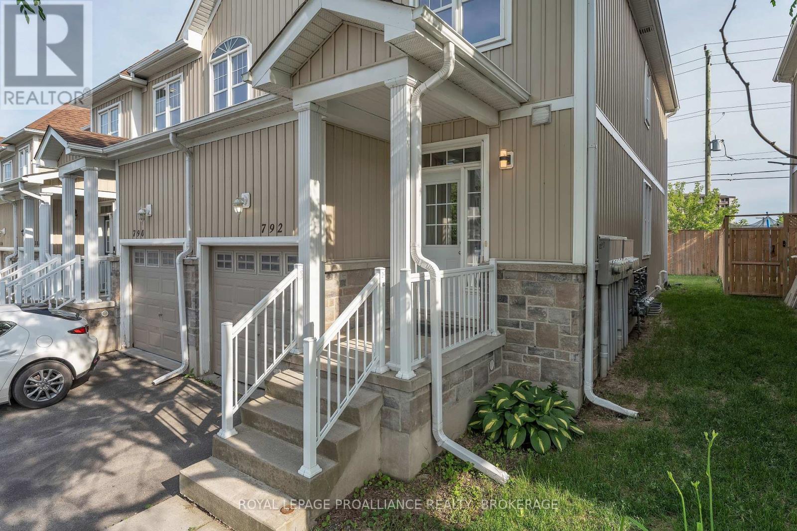 792 NEWMARKET LANE - 41