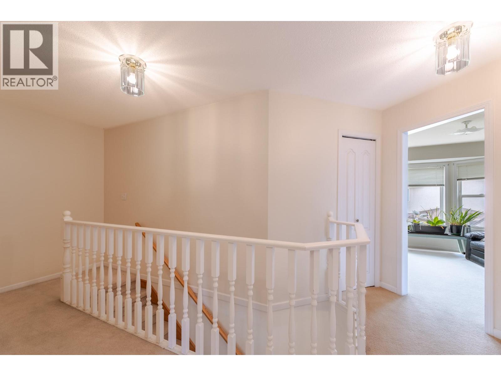 #12 5050 13th Avenue - 28