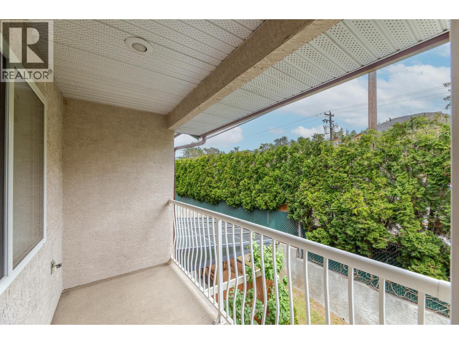 #12 5050 13th Avenue - 19
