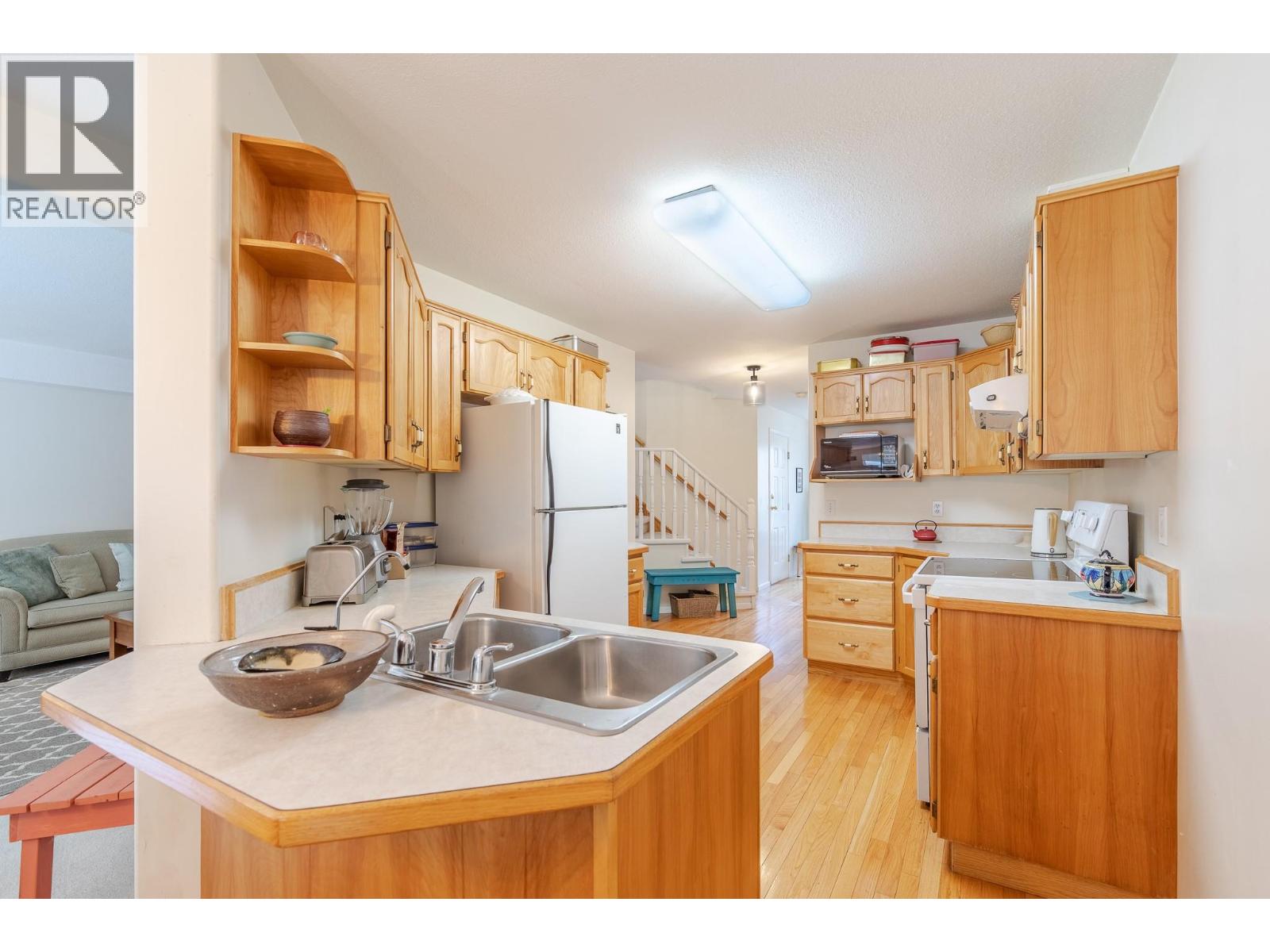 #12 5050 13th Avenue - 6
