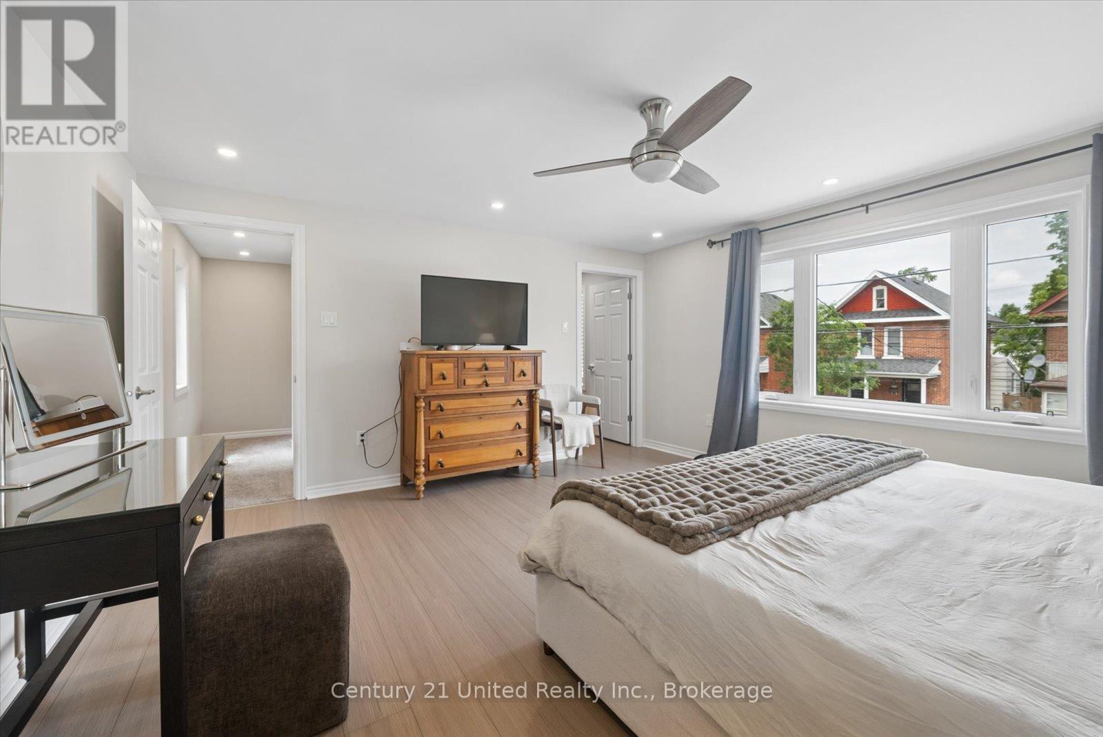 113 PRINCESS STREET - 24