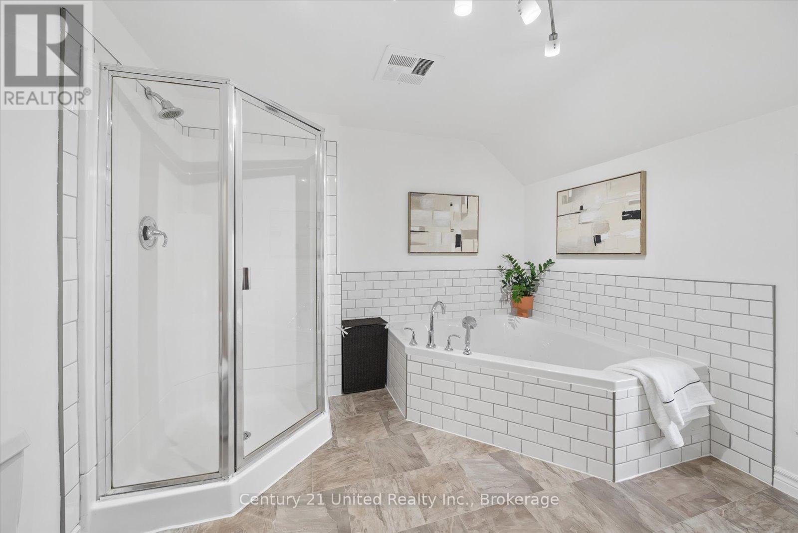 113 PRINCESS STREET - 32