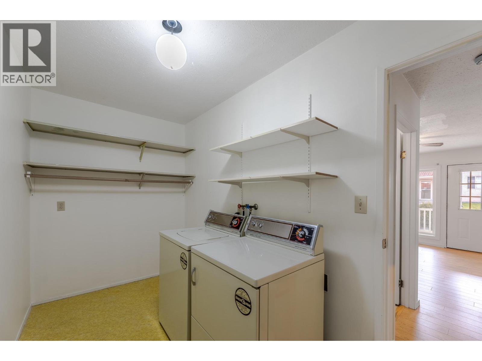 #1 8010 Vedette Drive - 16