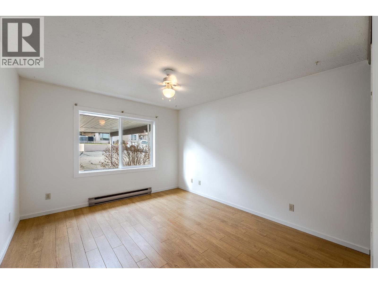 #1 8010 Vedette Drive - 17