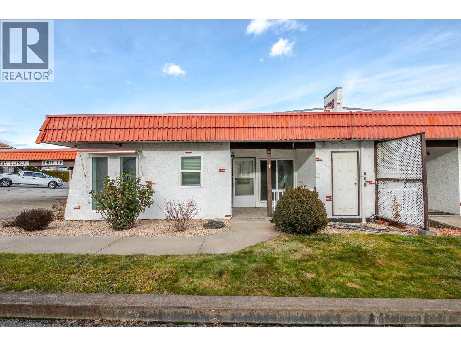 #1 8010 Vedette Drive - 20