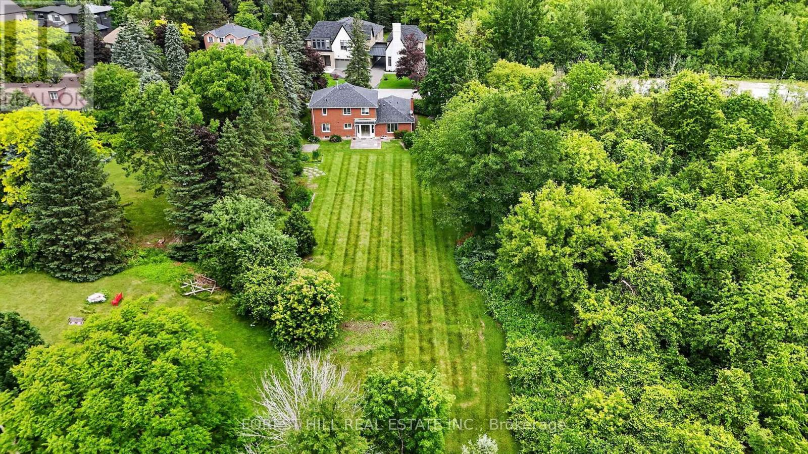 157 EAST HUMBER DRIVE - 14