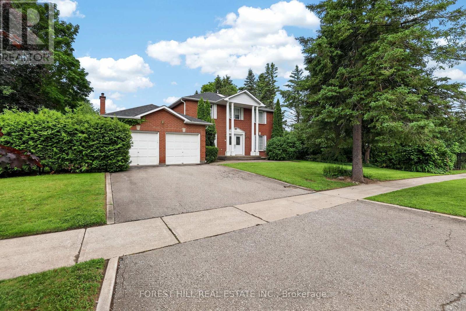 157 EAST HUMBER DRIVE - 3