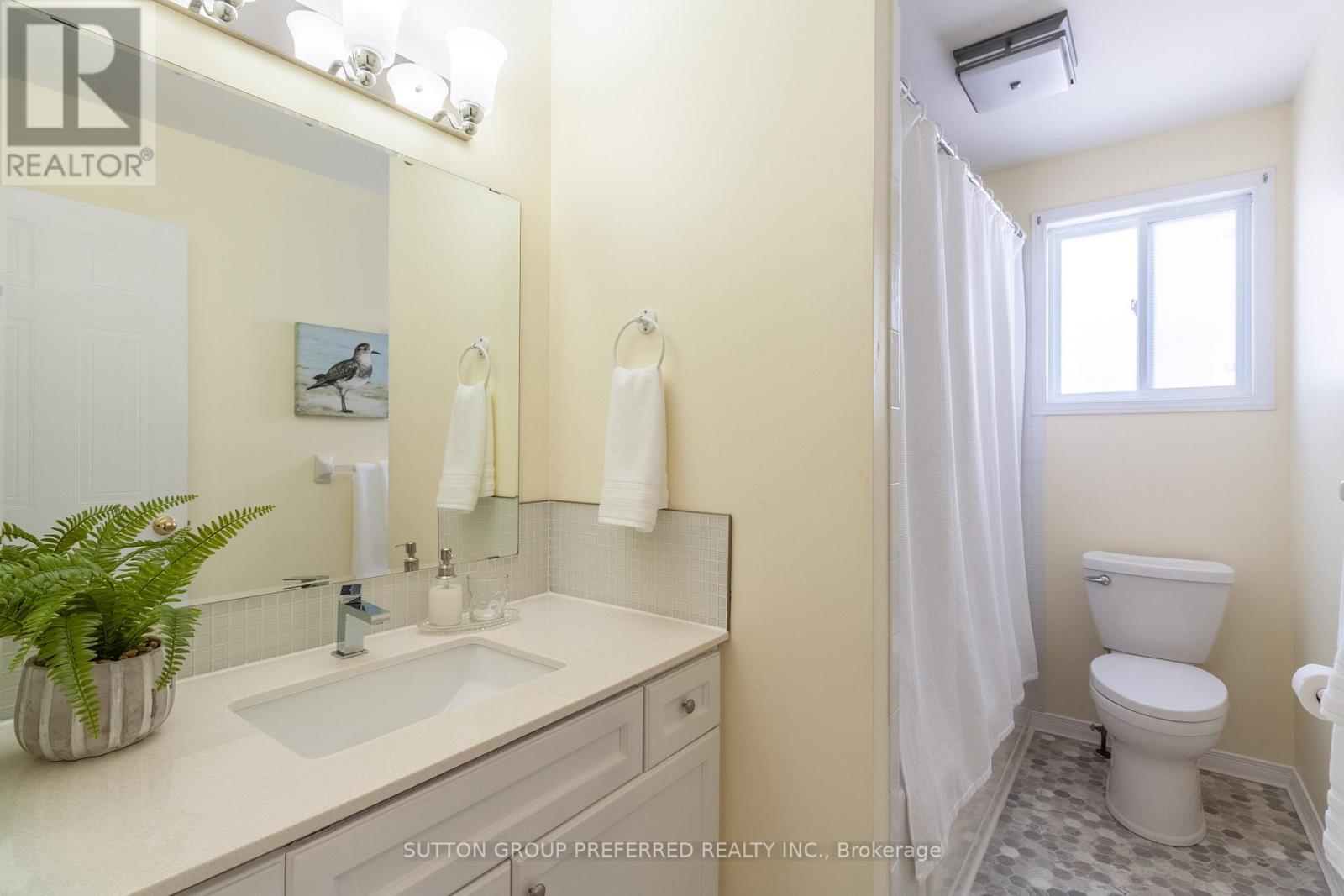 907 BLACKSMITH STREET - 22