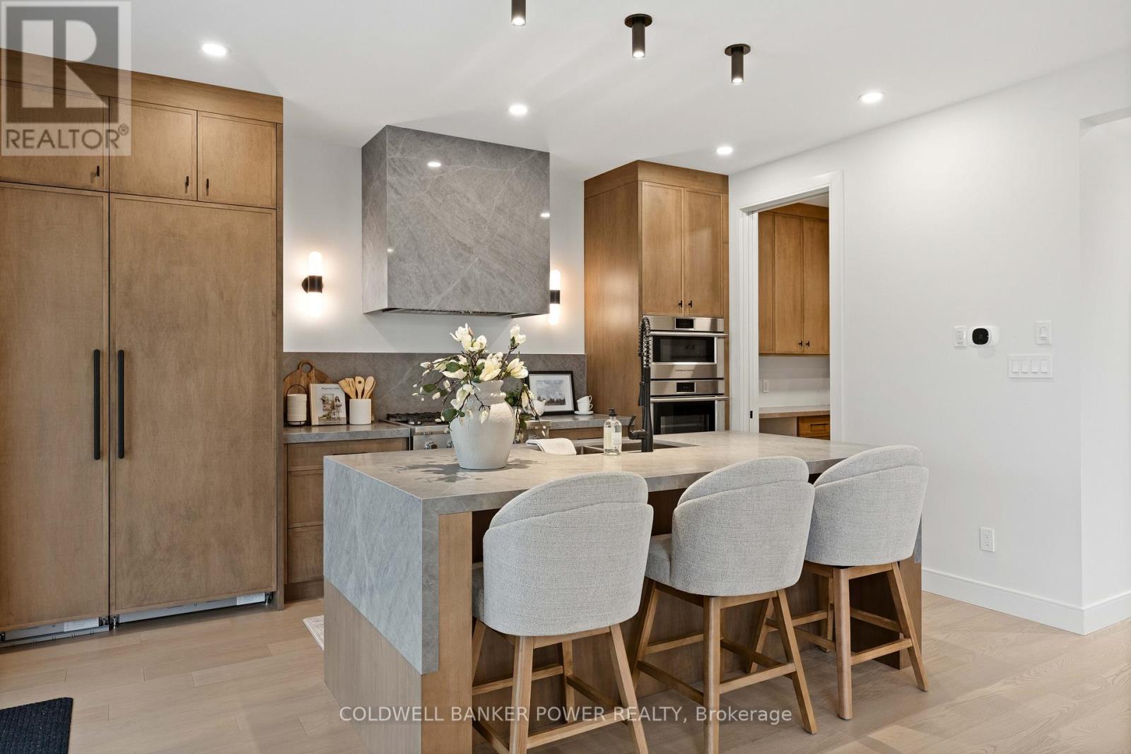 6 FERN DRIVE - 7