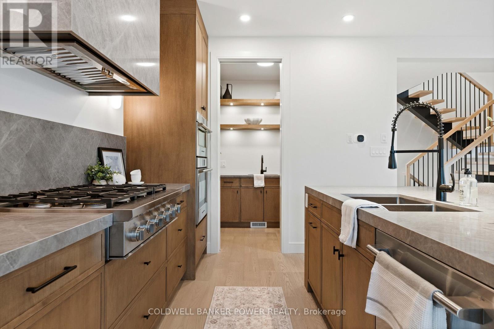 6 FERN DRIVE - 9
