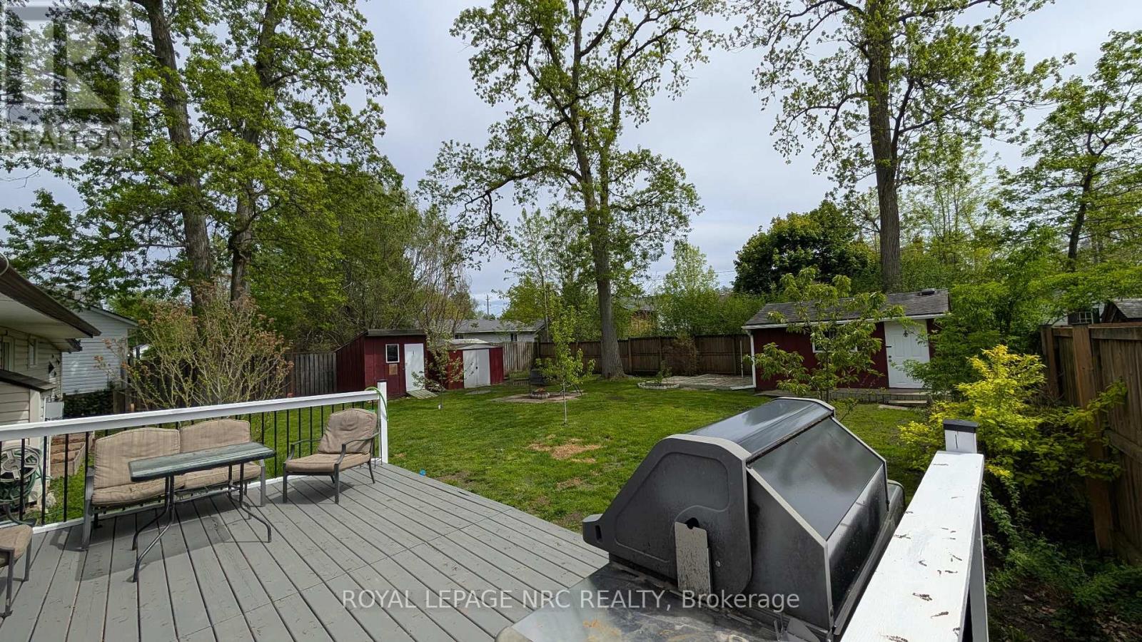 3093 HYMAN AVENUE - 34