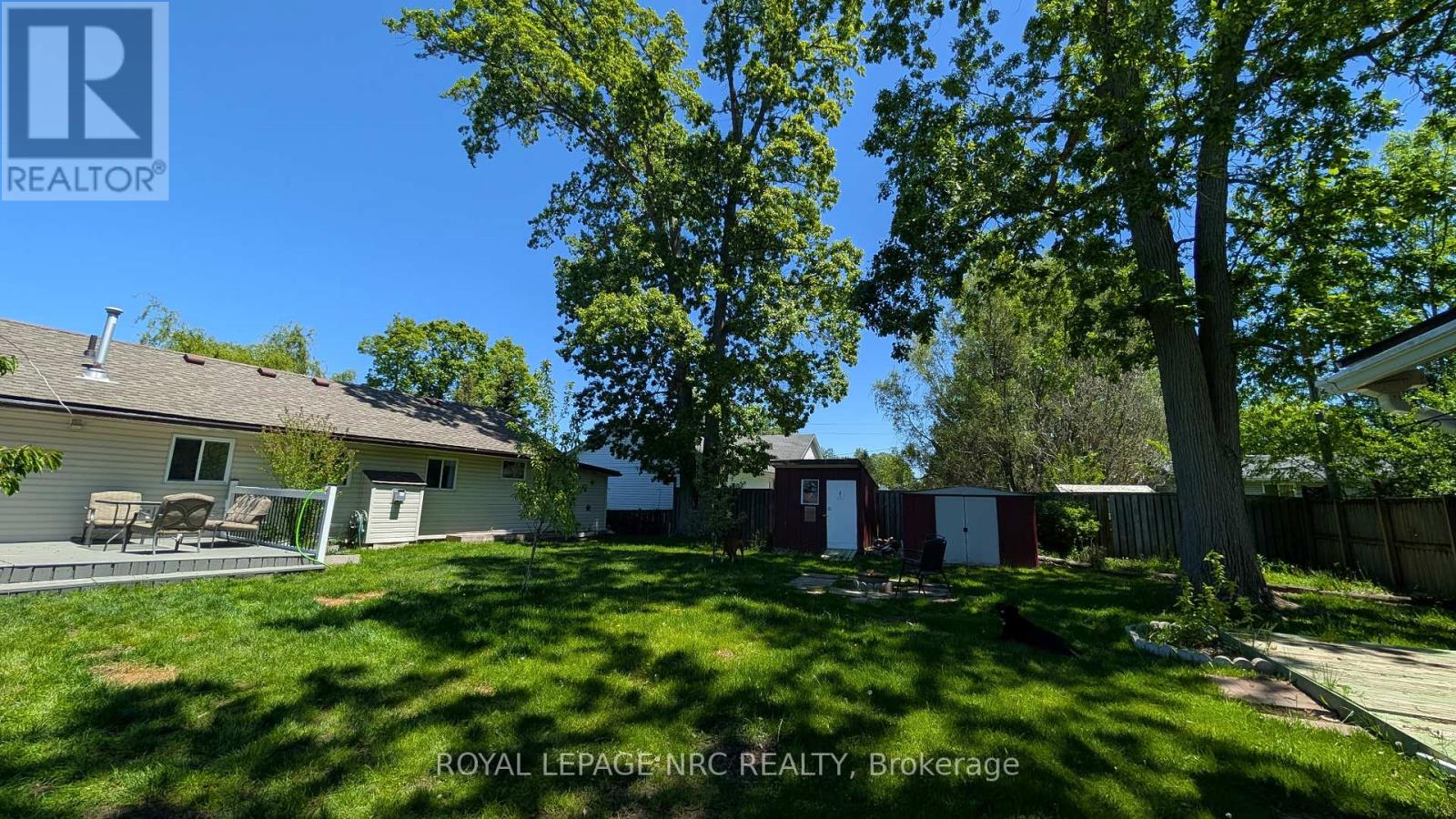 3093 HYMAN AVENUE - 33