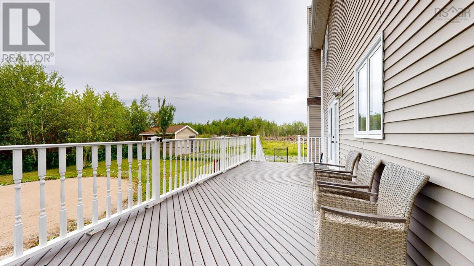Property 36 of 43 of 21 Acorn Avenue