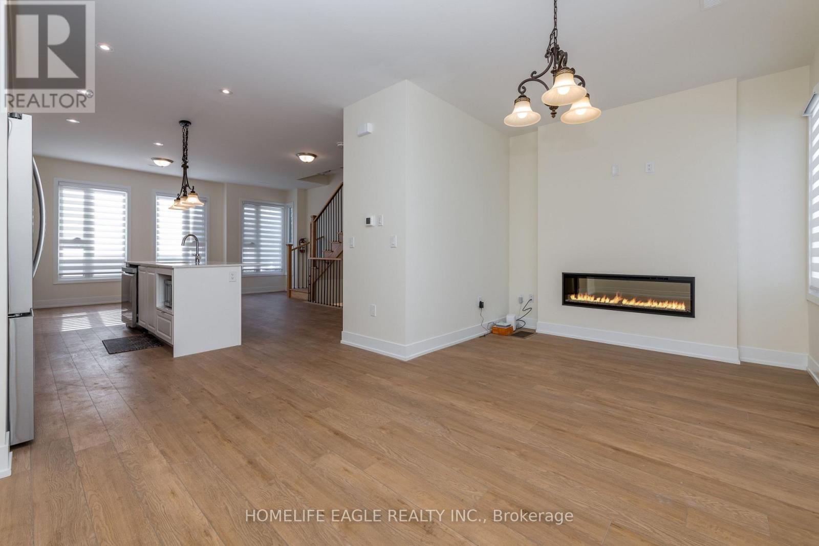 2 MARINER'S PIER WAY - 8