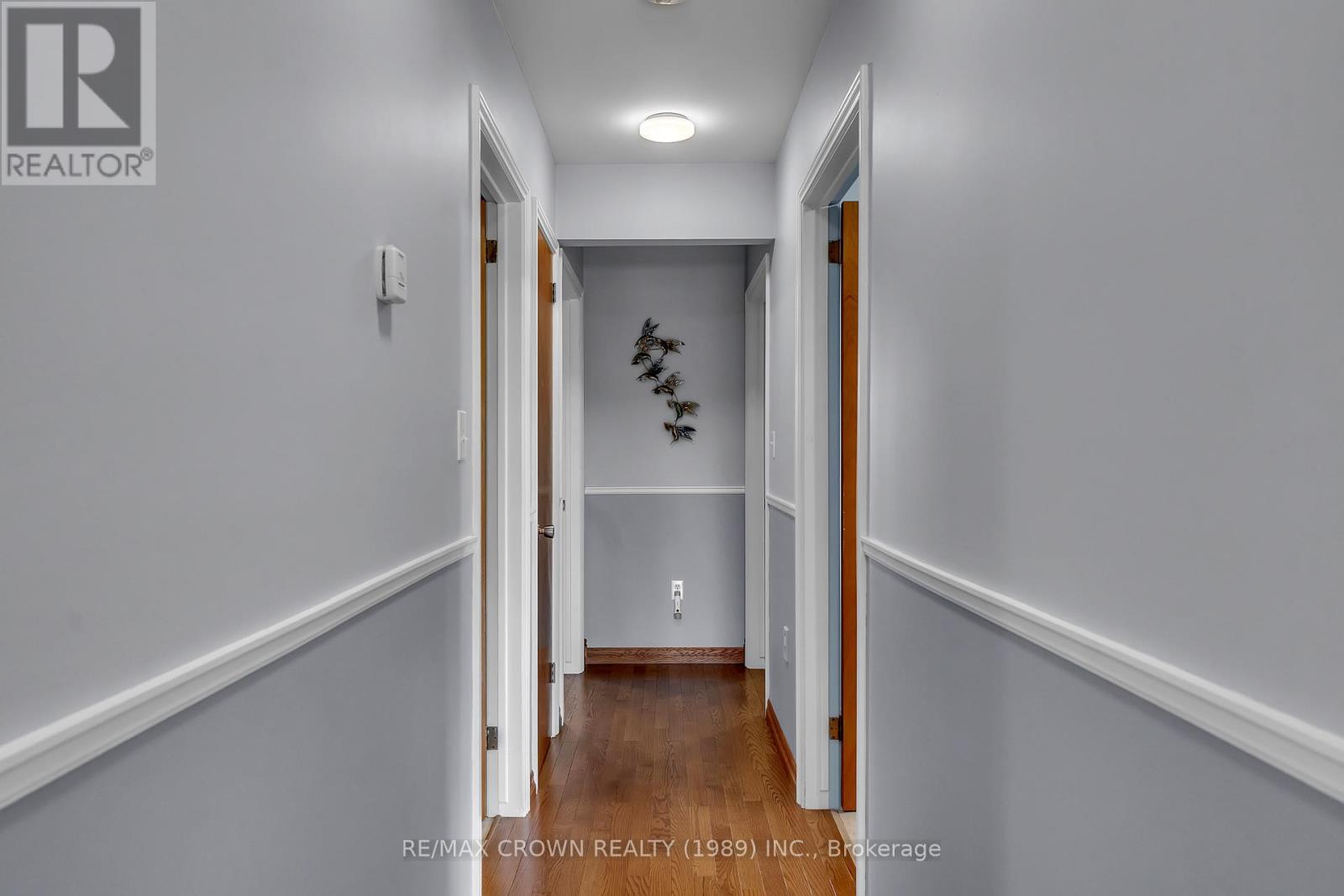 789 LAURENTIAN AVENUE - 12